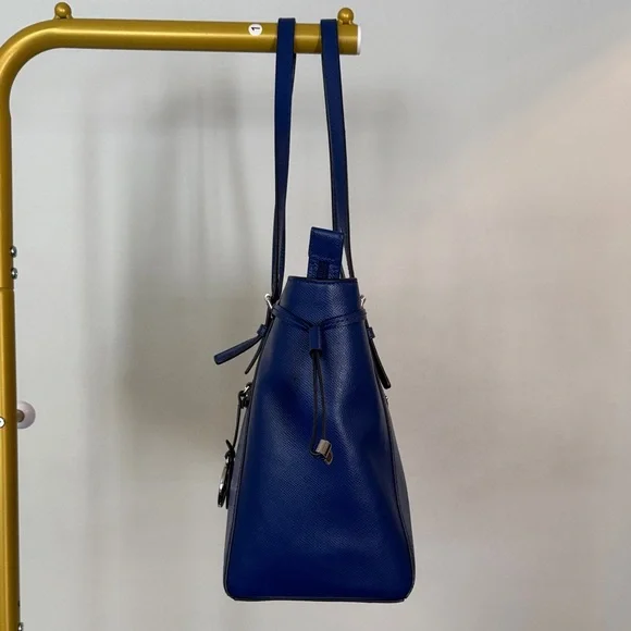 Michael Kors coated canvas Navy Blue Tote EUC - Picture 7 of 17